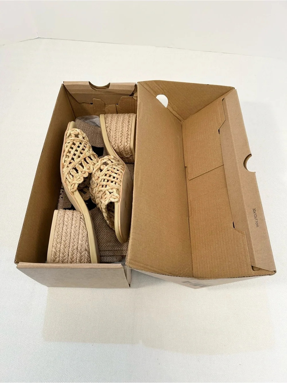 Mia Idella Natural Woven Sandals NIB